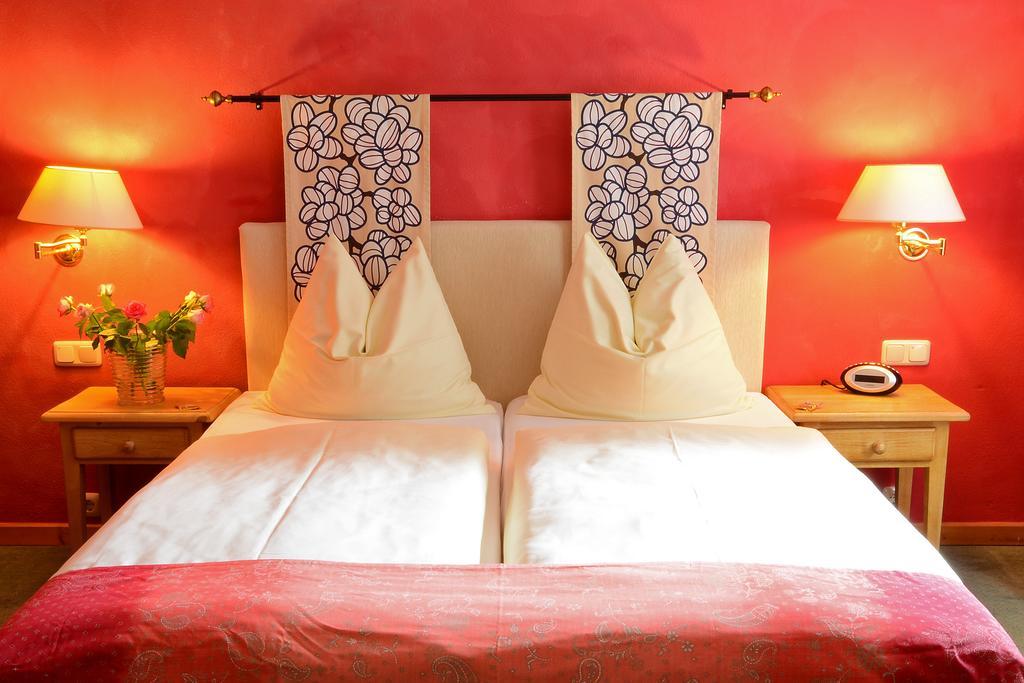 Landhotel Schloss Buttenheim Kamer foto
