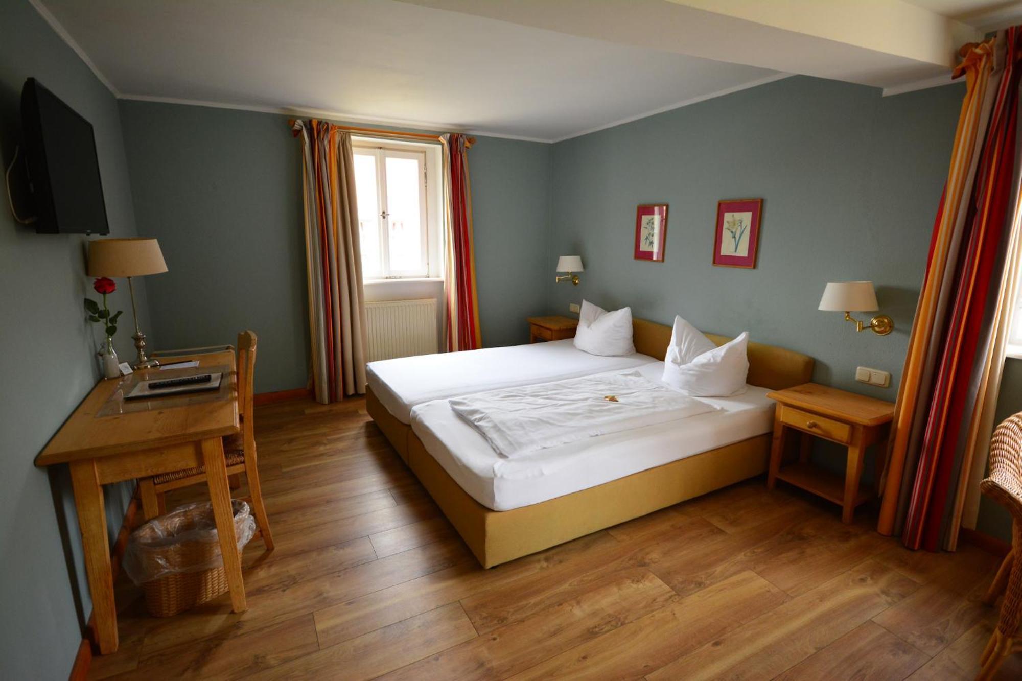 Landhotel Schloss Buttenheim Buitenkant foto